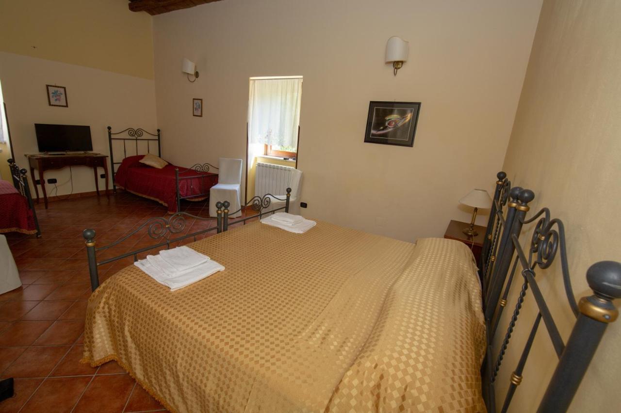 ホテルA Casa Vecchia Palazzo Adriano エクステリア 写真